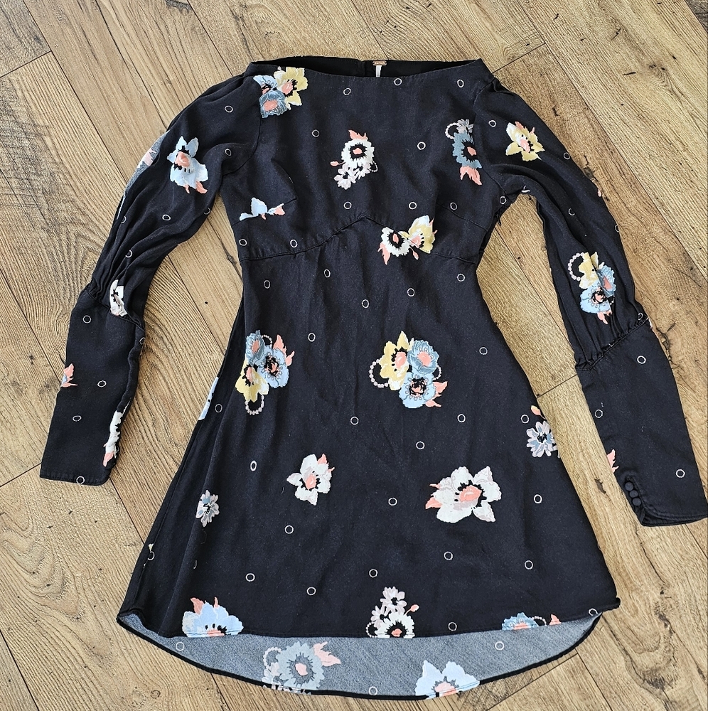 🌸 Free People Floral Long Sleeve Mini Dress - Size Small
